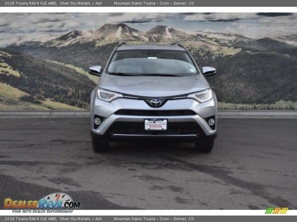 2018 Toyota RAV4 XLE AWD Silver Sky Metallic / Ash Photo #2