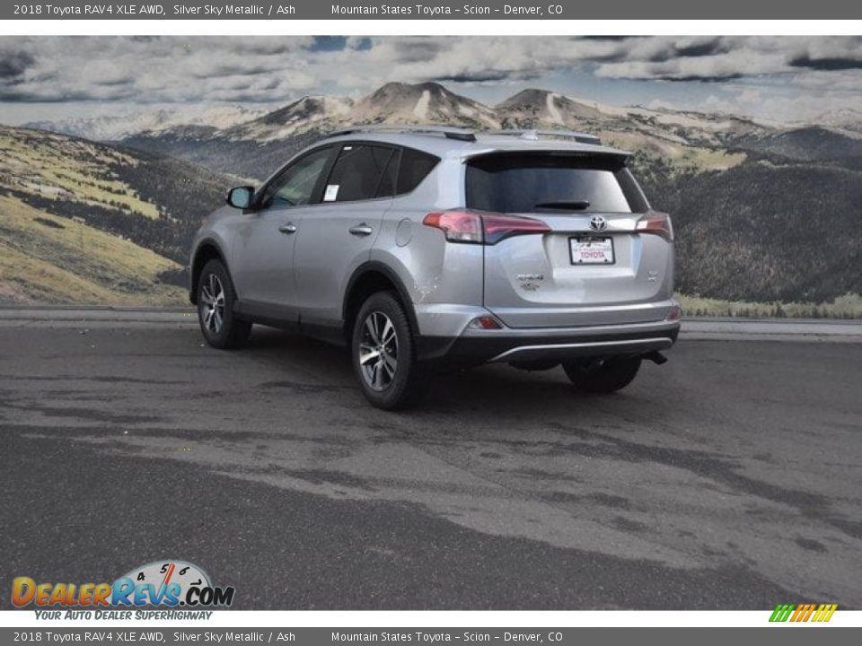 2018 Toyota RAV4 XLE AWD Silver Sky Metallic / Ash Photo #3