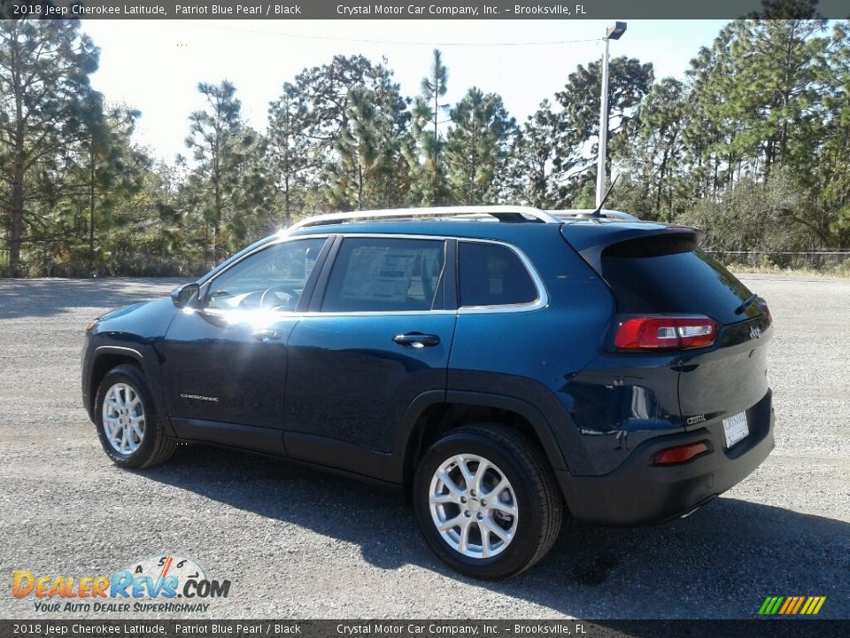 2018 Jeep Cherokee Latitude Patriot Blue Pearl / Black Photo #3