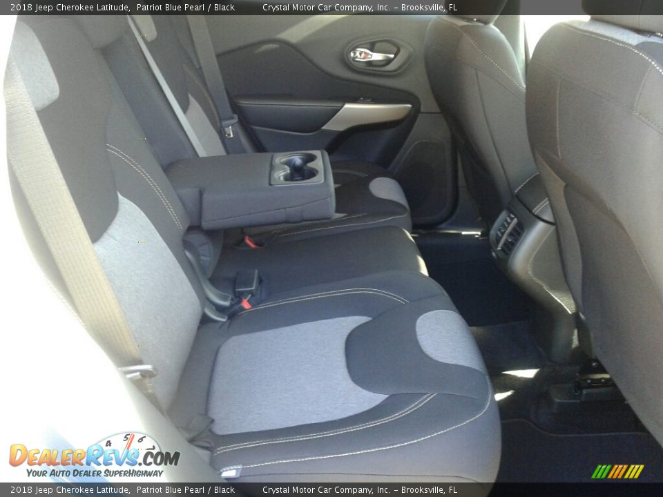 2018 Jeep Cherokee Latitude Patriot Blue Pearl / Black Photo #11