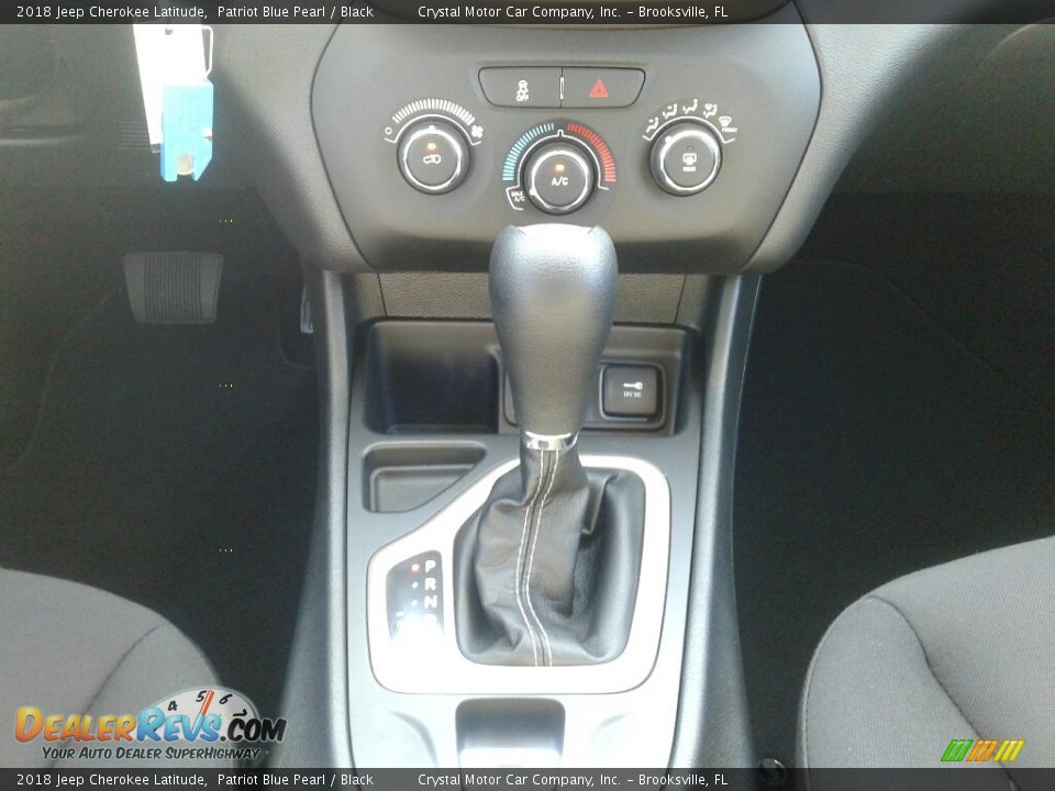 2018 Jeep Cherokee Latitude Patriot Blue Pearl / Black Photo #16