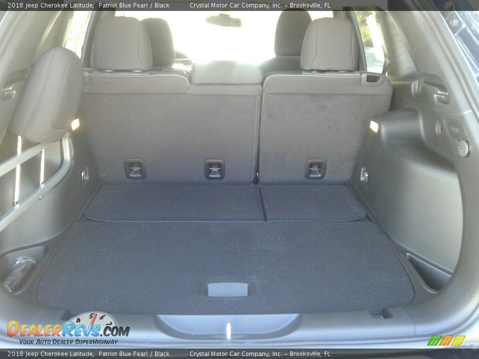 2018 Jeep Cherokee Latitude Patriot Blue Pearl / Black Photo #19
