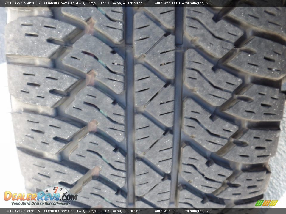 2017 GMC Sierra 1500 Denali Crew Cab 4WD Onyx Black / Cocoa/­Dark Sand Photo #9