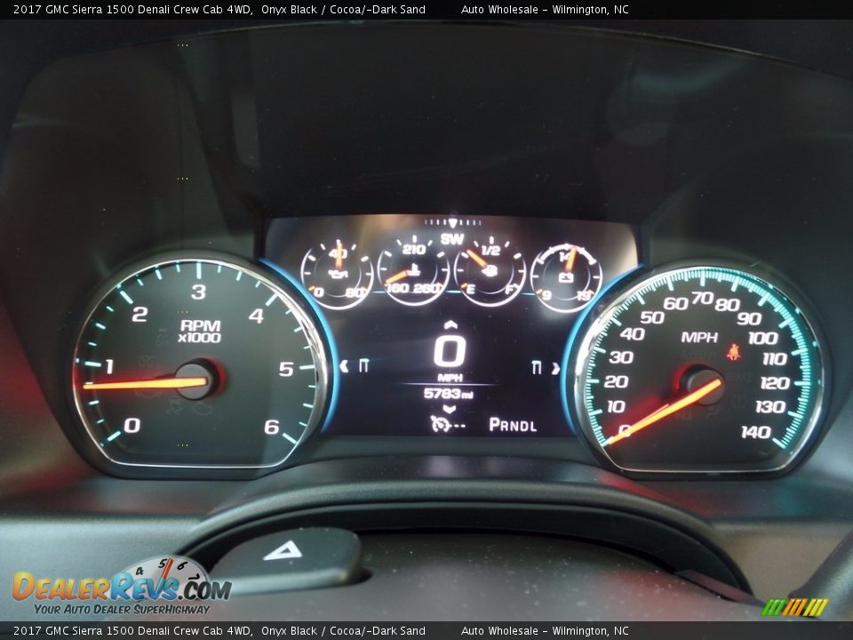 2017 GMC Sierra 1500 Denali Crew Cab 4WD Onyx Black / Cocoa/­Dark Sand Photo #16