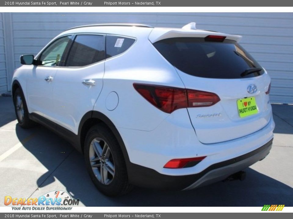 2018 Hyundai Santa Fe Sport Pearl White / Gray Photo #5