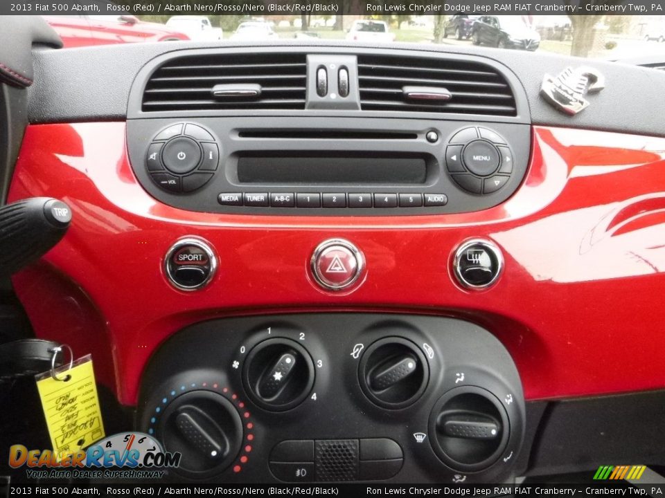 2013 Fiat 500 Abarth Rosso (Red) / Abarth Nero/Rosso/Nero (Black/Red/Black) Photo #17