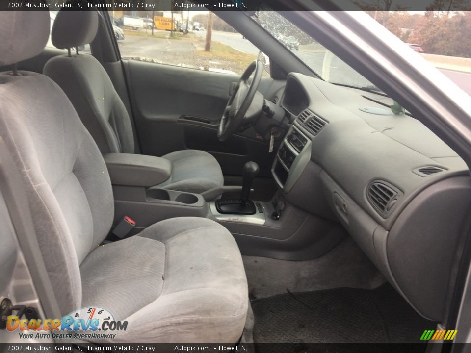 2002 Mitsubishi Galant LS Titanium Metallic / Gray Photo #12