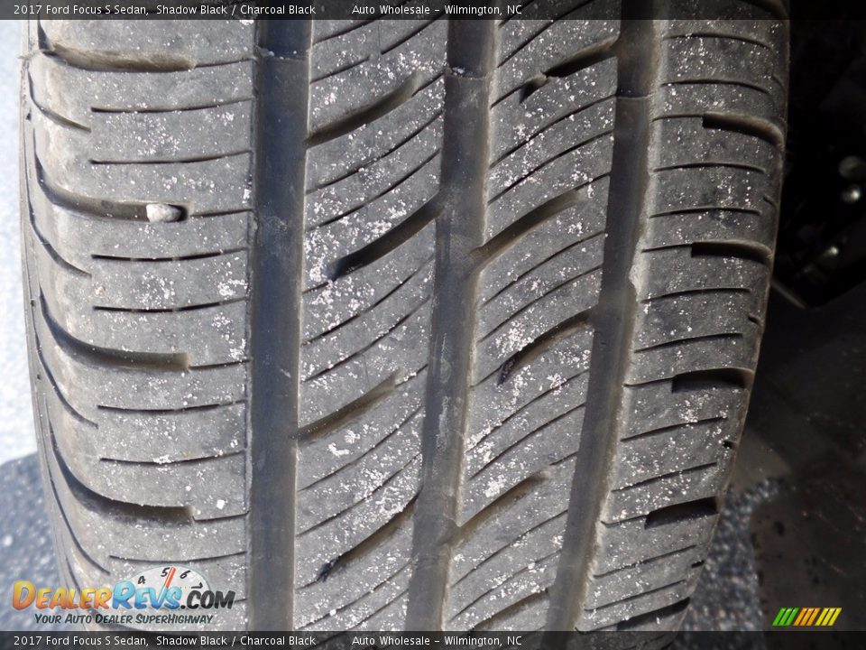 2017 Ford Focus S Sedan Shadow Black / Charcoal Black Photo #10