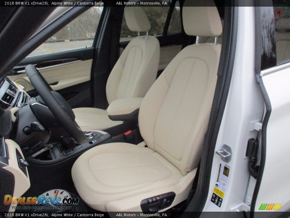 2018 BMW X1 xDrive28i Alpine White / Canberra Beige Photo #11