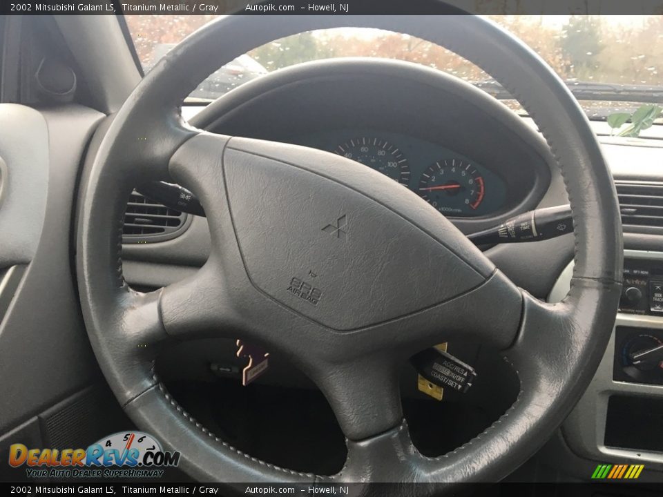 2002 Mitsubishi Galant LS Titanium Metallic / Gray Photo #16