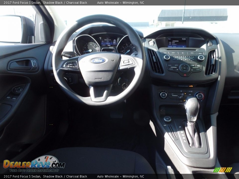 2017 Ford Focus S Sedan Shadow Black / Charcoal Black Photo #15