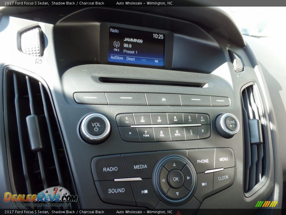 2017 Ford Focus S Sedan Shadow Black / Charcoal Black Photo #17