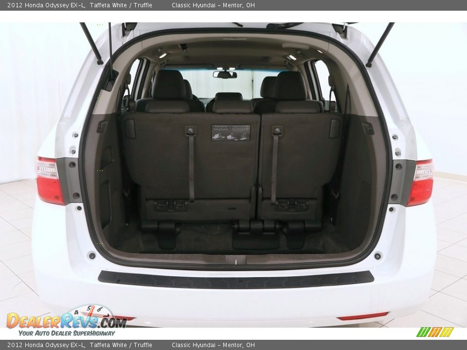 2012 Honda Odyssey EX-L Taffeta White / Truffle Photo #32