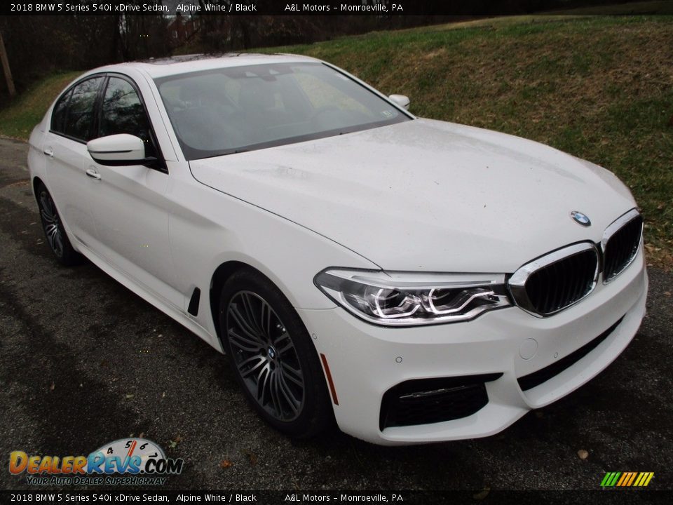 2018 BMW 5 Series 540i xDrive Sedan Alpine White / Black Photo #6
