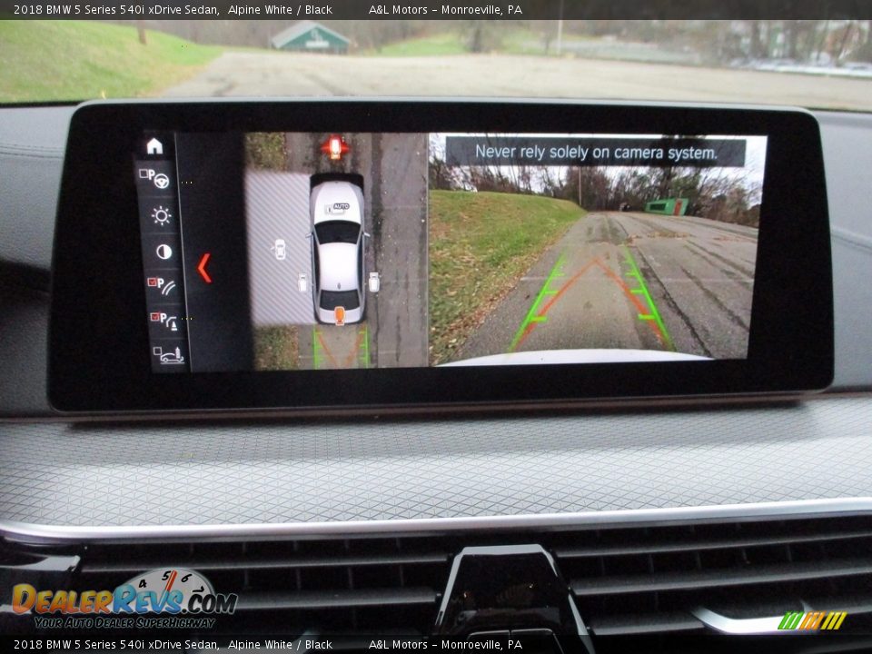 2018 BMW 5 Series 540i xDrive Sedan Alpine White / Black Photo #17