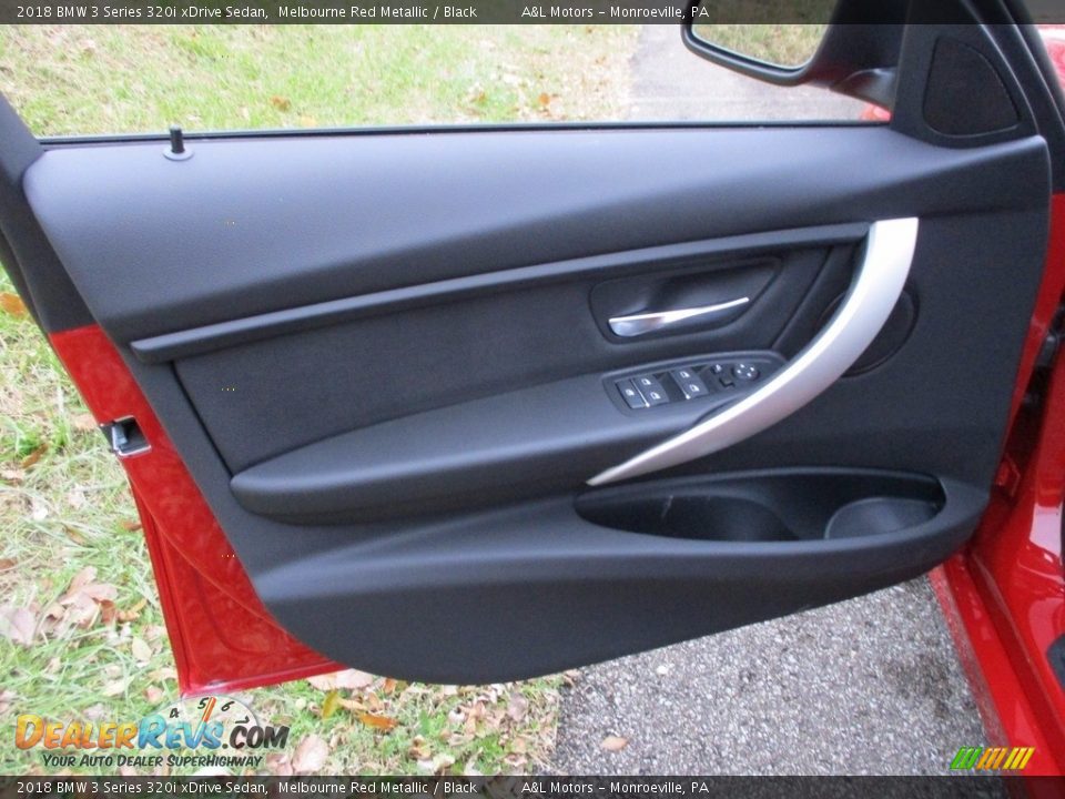 Door Panel of 2018 BMW 3 Series 320i xDrive Sedan Photo #10