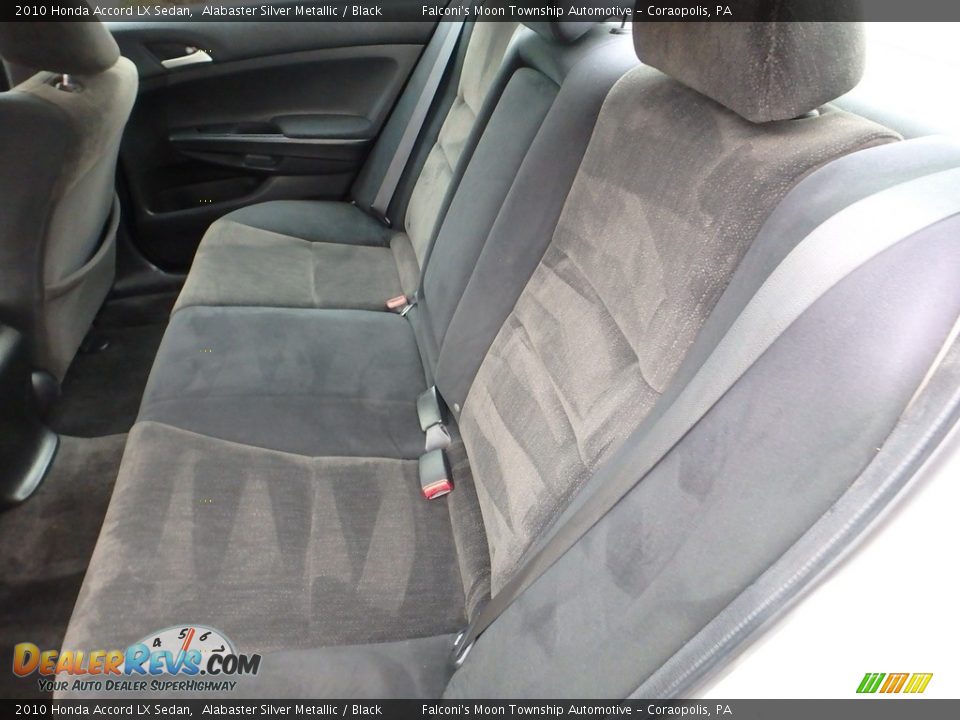 2010 Honda Accord LX Sedan Alabaster Silver Metallic / Black Photo #16
