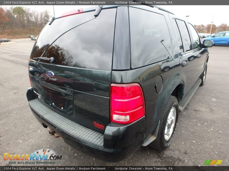 2004 Ford Explorer XLT 4x4 Aspen Green Metallic / Medium Parchment Photo #4