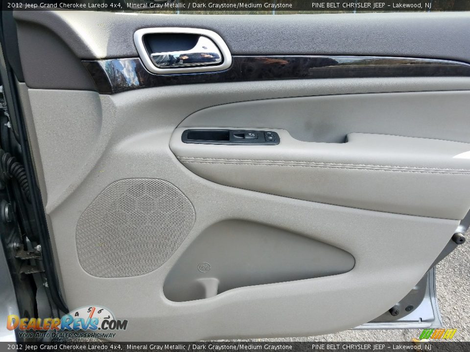 2012 Jeep Grand Cherokee Laredo 4x4 Mineral Gray Metallic / Dark Graystone/Medium Graystone Photo #18