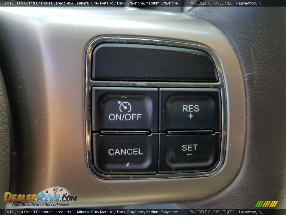 2012 Jeep Grand Cherokee Laredo 4x4 Mineral Gray Metallic / Dark Graystone/Medium Graystone Photo #24