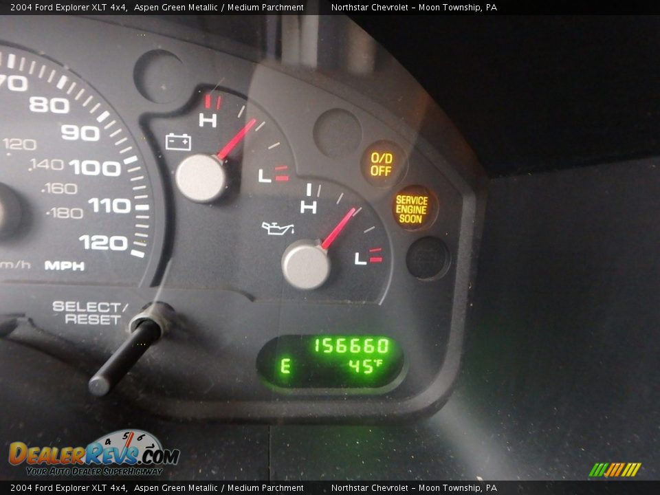 2004 Ford Explorer XLT 4x4 Aspen Green Metallic / Medium Parchment Photo #15