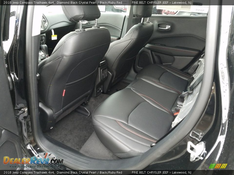 2018 Jeep Compass Trailhawk 4x4 Diamond Black Crystal Pearl / Black/Ruby Red Photo #9