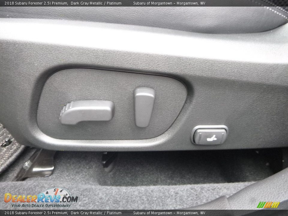 2018 Subaru Forester 2.5i Premium Dark Gray Metallic / Platinum Photo #11