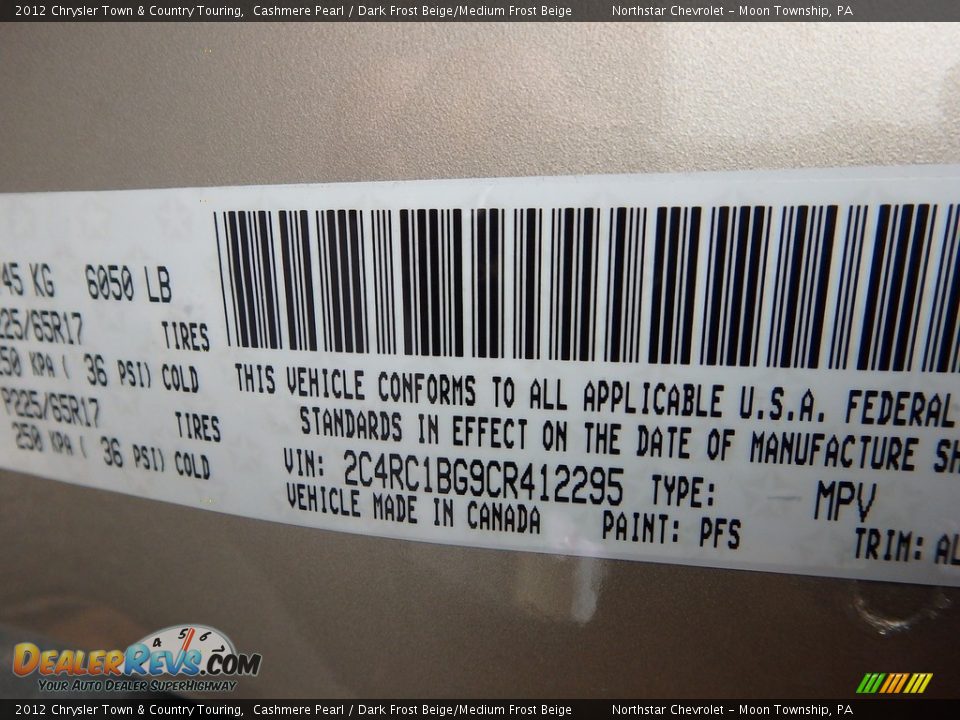 2012 Chrysler Town & Country Touring Cashmere Pearl / Dark Frost Beige/Medium Frost Beige Photo #28