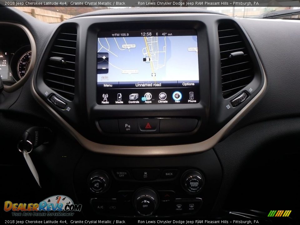 2018 Jeep Cherokee Latitude 4x4 Granite Crystal Metallic / Black Photo #15