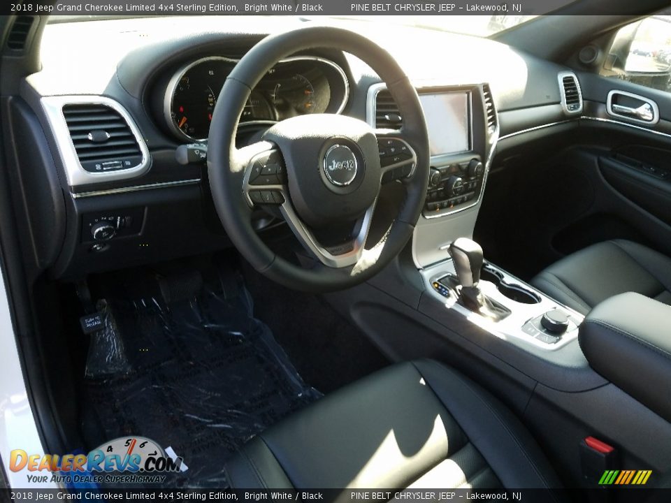 2018 Jeep Grand Cherokee Limited 4x4 Sterling Edition Bright White / Black Photo #7