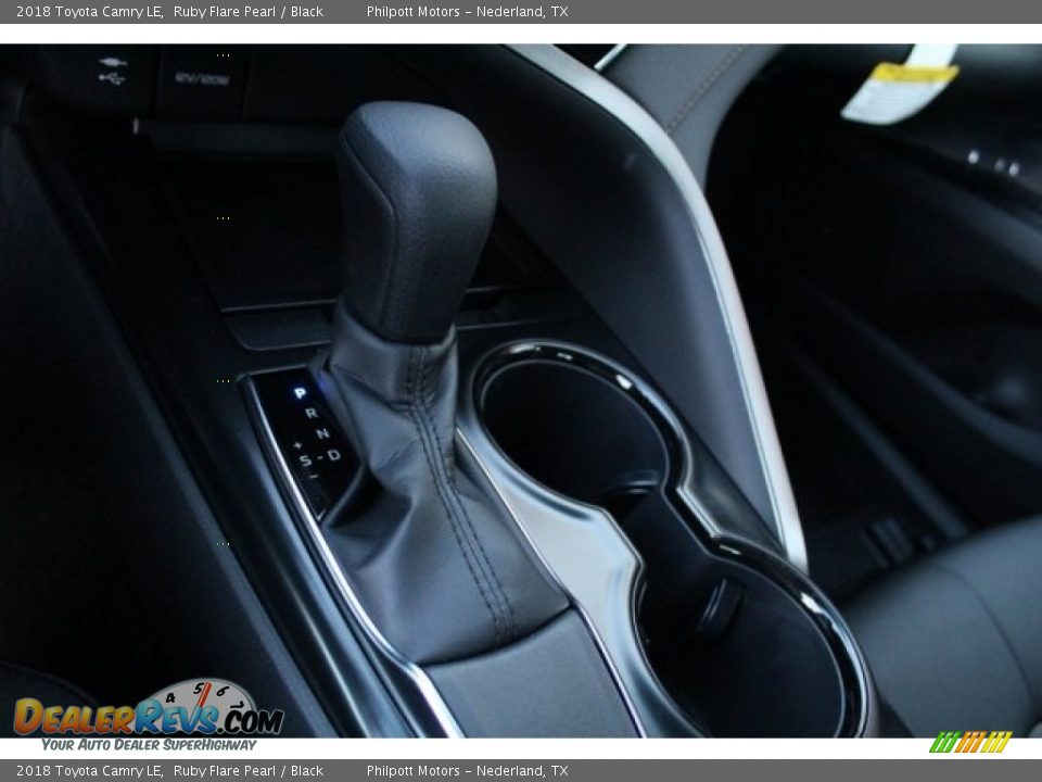 2018 Toyota Camry LE Ruby Flare Pearl / Black Photo #15