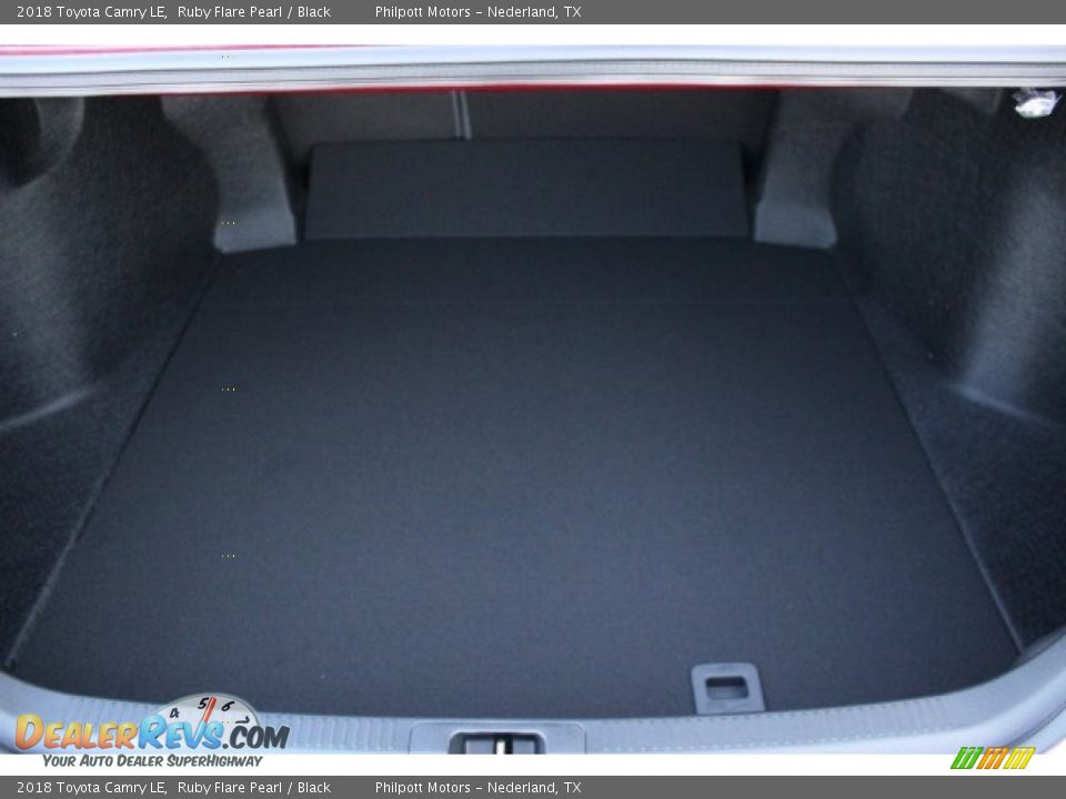 2018 Toyota Camry LE Ruby Flare Pearl / Black Photo #24