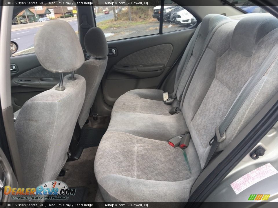 2002 Nissan Sentra GXE Radium Gray / Sand Beige Photo #10
