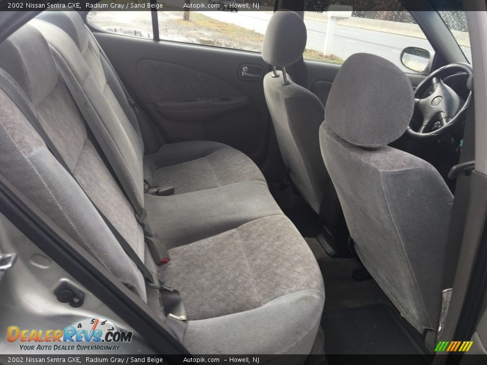 2002 Nissan Sentra GXE Radium Gray / Sand Beige Photo #11