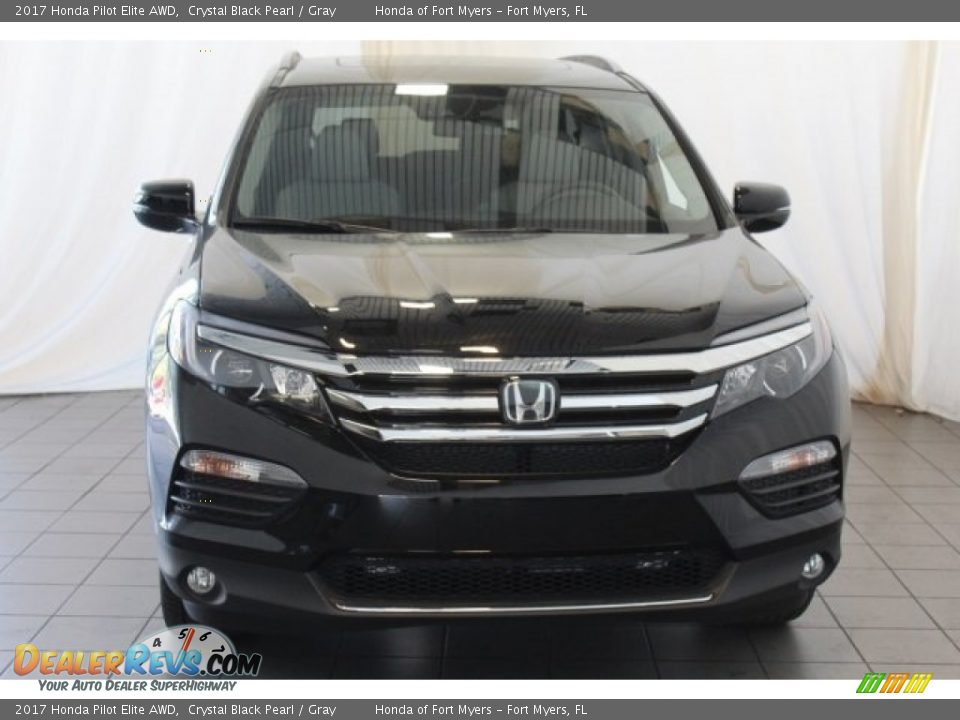 2017 Honda Pilot Elite AWD Crystal Black Pearl / Gray Photo #4