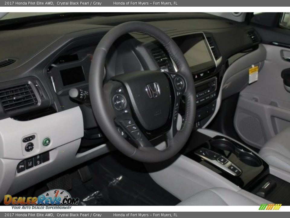 2017 Honda Pilot Elite AWD Crystal Black Pearl / Gray Photo #13