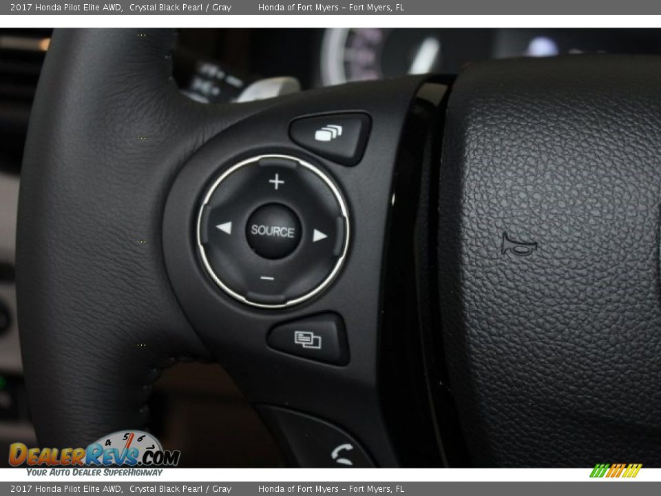 2017 Honda Pilot Elite AWD Crystal Black Pearl / Gray Photo #15