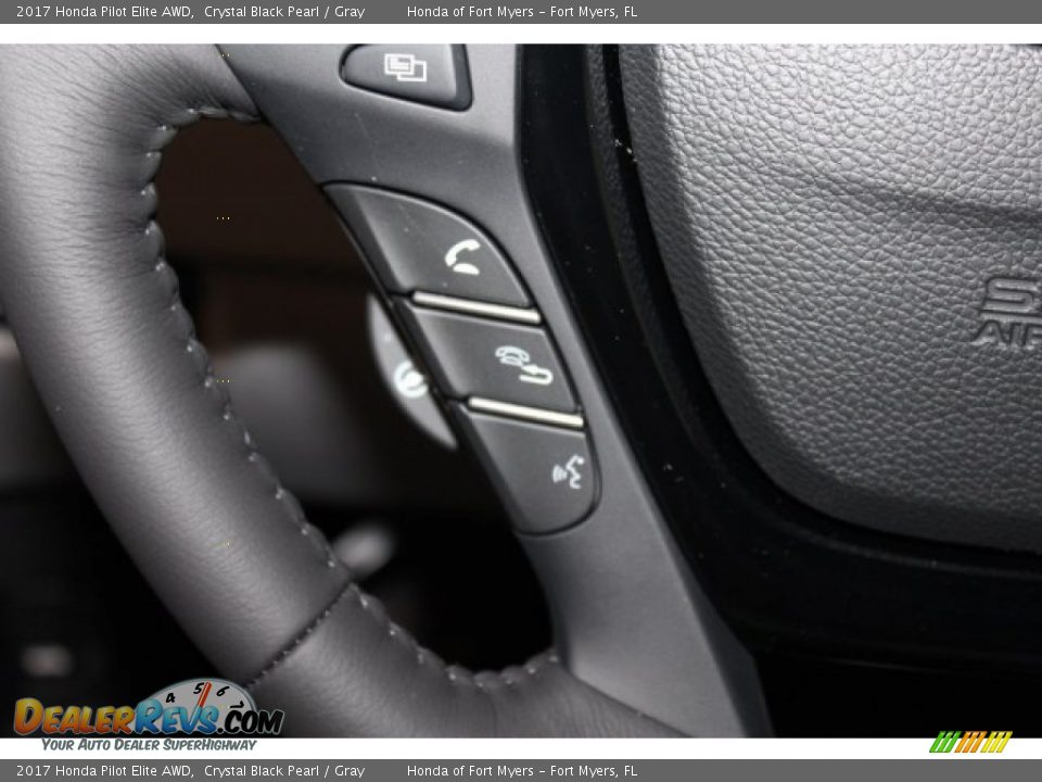 2017 Honda Pilot Elite AWD Crystal Black Pearl / Gray Photo #17