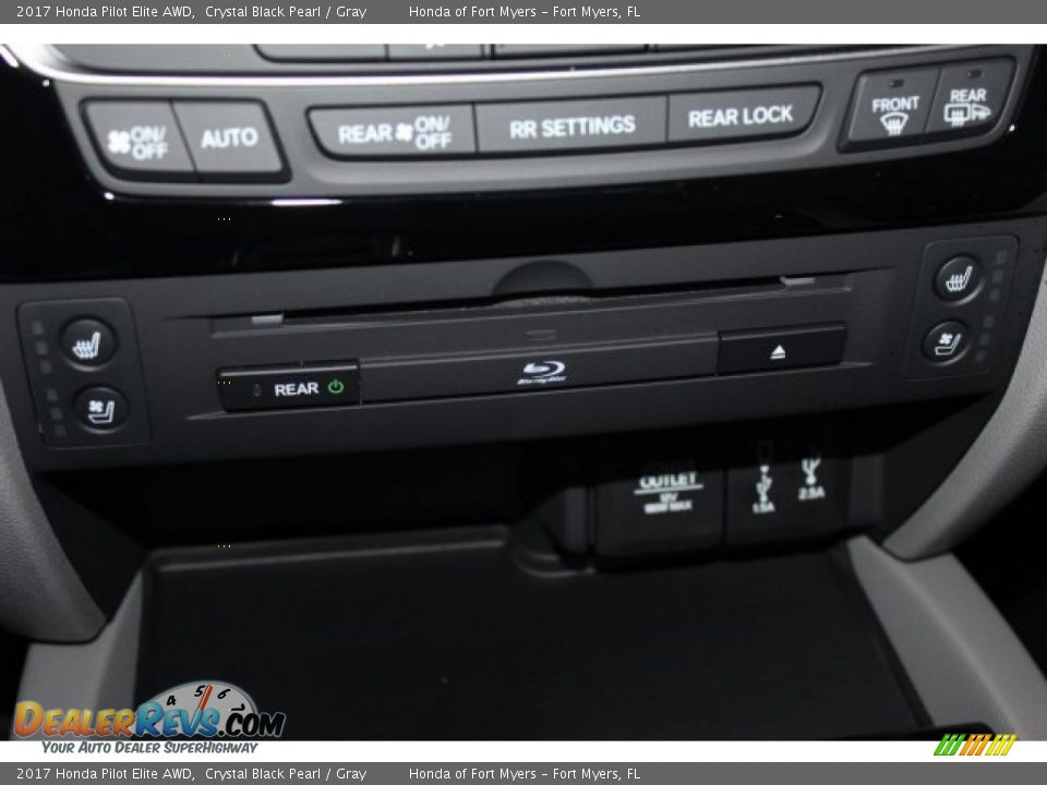 2017 Honda Pilot Elite AWD Crystal Black Pearl / Gray Photo #23