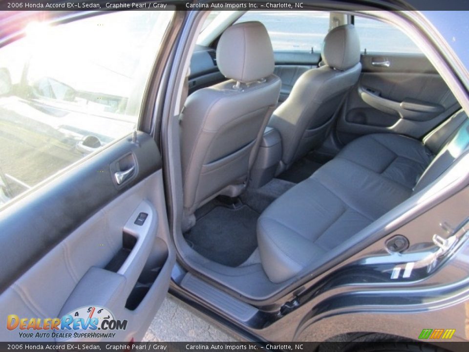 2006 Honda Accord EX-L Sedan Graphite Pearl / Gray Photo #19