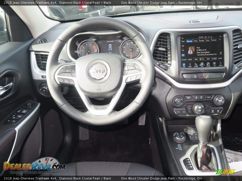2018 Jeep Cherokee Trailhawk 4x4 Diamond Black Crystal Pearl / Black Photo #10