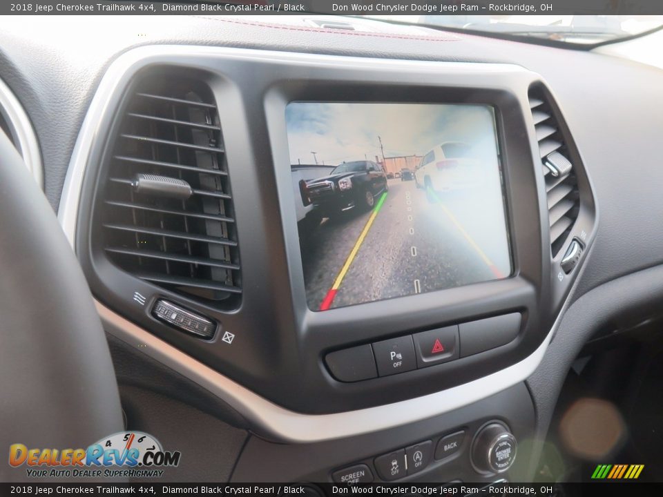 2018 Jeep Cherokee Trailhawk 4x4 Diamond Black Crystal Pearl / Black Photo #26