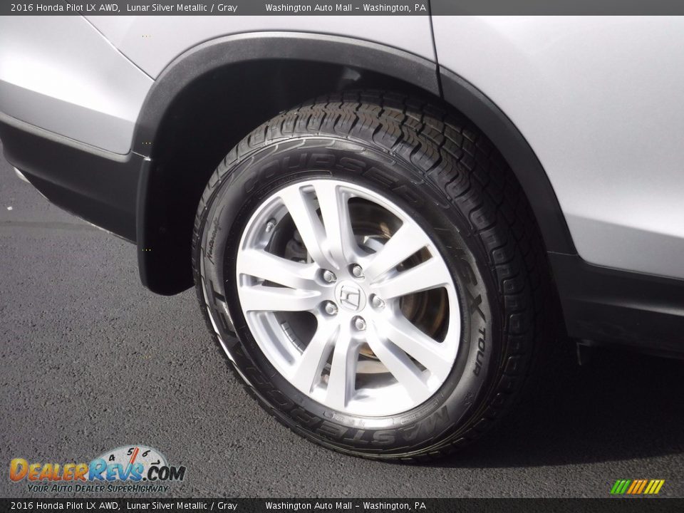 2016 Honda Pilot LX AWD Lunar Silver Metallic / Gray Photo #3