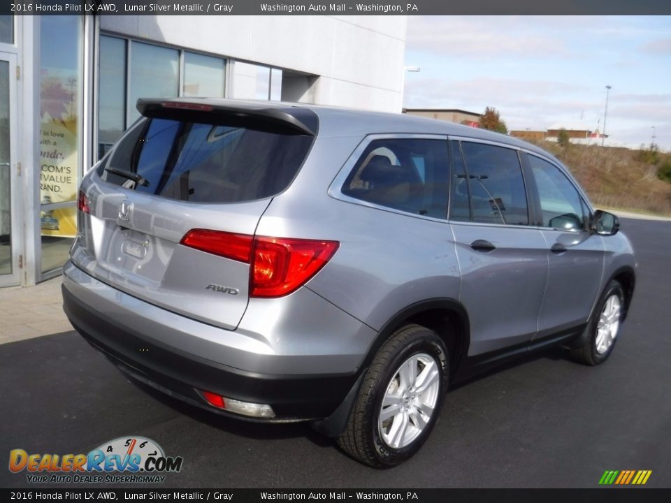 2016 Honda Pilot LX AWD Lunar Silver Metallic / Gray Photo #9