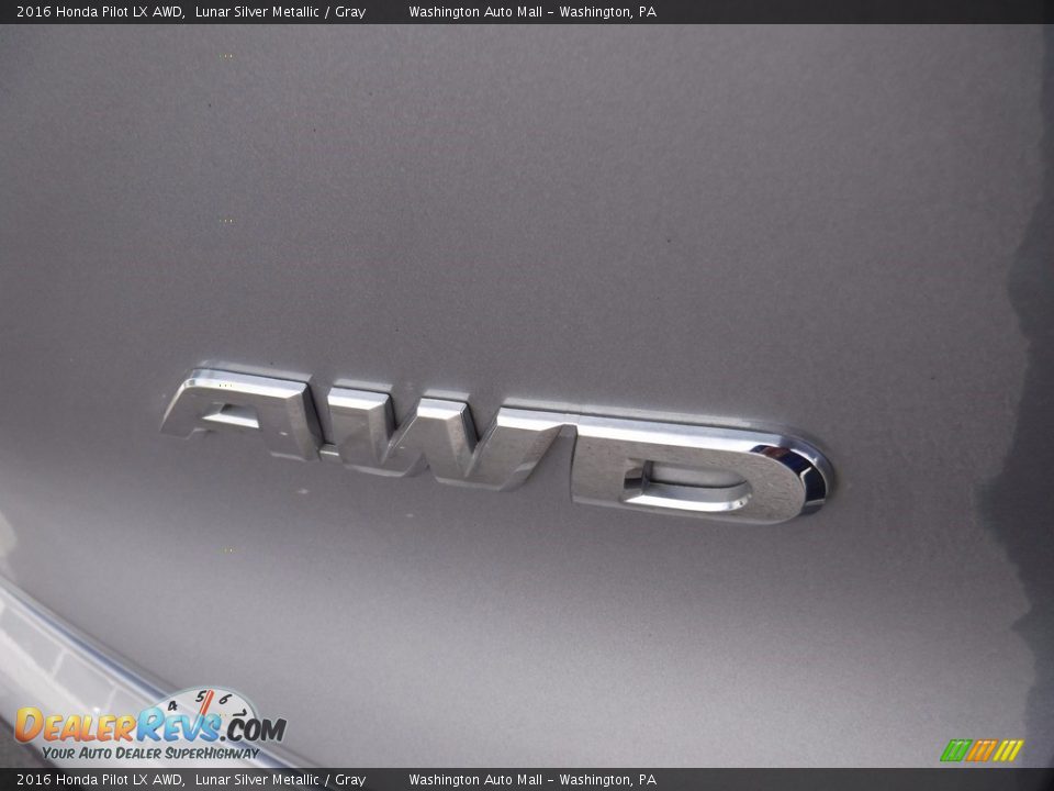 2016 Honda Pilot LX AWD Lunar Silver Metallic / Gray Photo #10