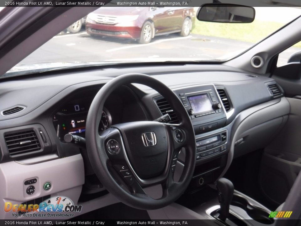 2016 Honda Pilot LX AWD Lunar Silver Metallic / Gray Photo #11