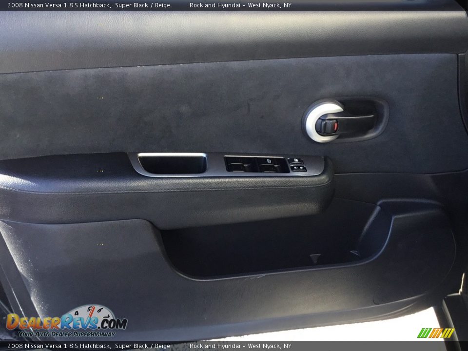 2008 Nissan Versa 1.8 S Hatchback Super Black / Beige Photo #7