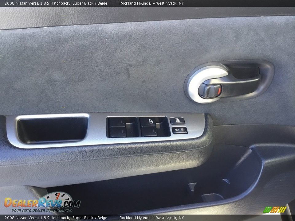2008 Nissan Versa 1.8 S Hatchback Super Black / Beige Photo #8