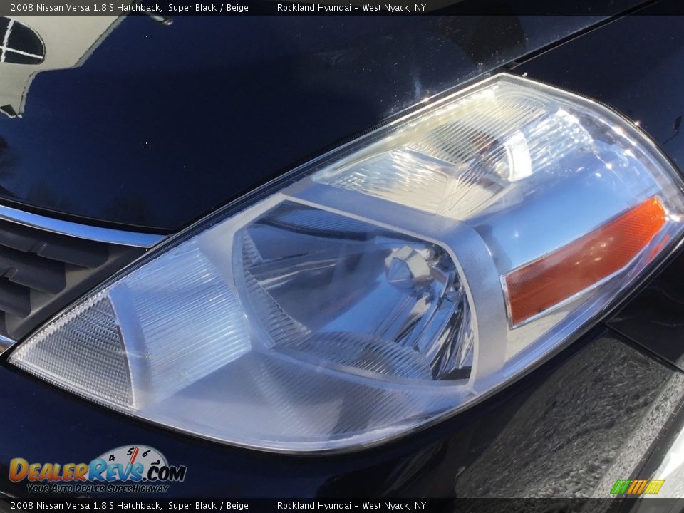 2008 Nissan Versa 1.8 S Hatchback Super Black / Beige Photo #28