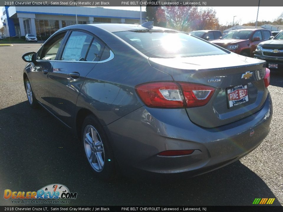 2018 Chevrolet Cruze LT Satin Steel Gray Metallic / Jet Black Photo #4